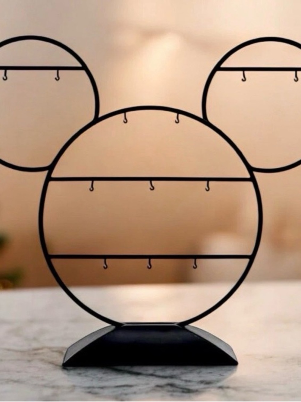 🎄 RETIRED Christmas 2014 Hallmark Disney Mickey Mouse Ornament Display Stand NEW